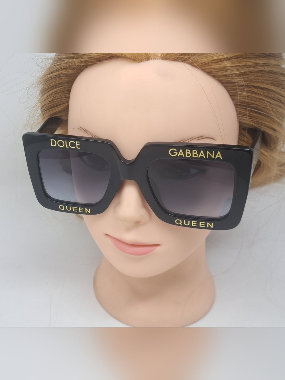 Dolce & Gabbana Women's Sunglasses Oversized Square Queen DG4328 52-24-135 - Picture 11 of 15